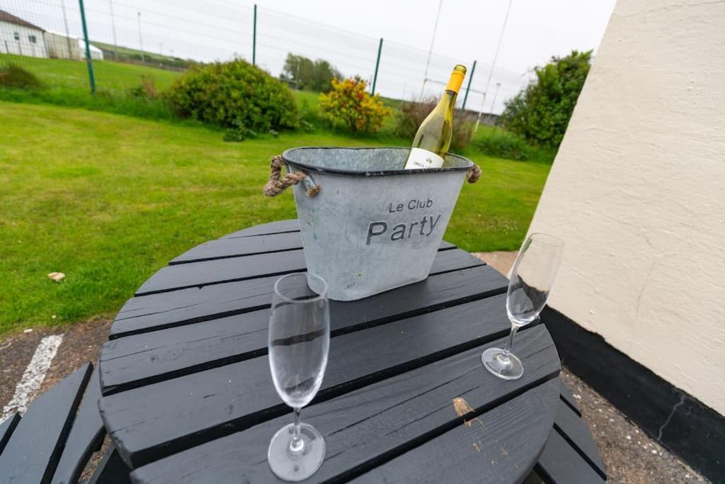 Immaculate Gower Getaway With Pool & Facilities Сasa de vacaciones *
